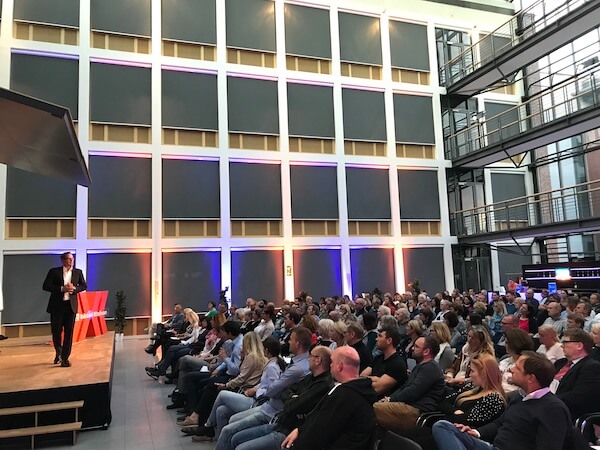 Alexander Groth spricht vor Ehrenamtlichen 2